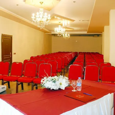 Golden King Hotel 4*