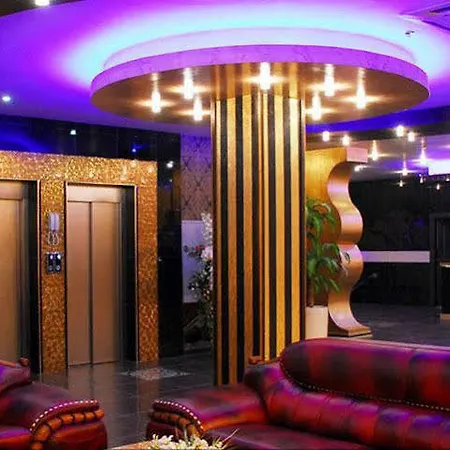 Golden King Hotel 4*